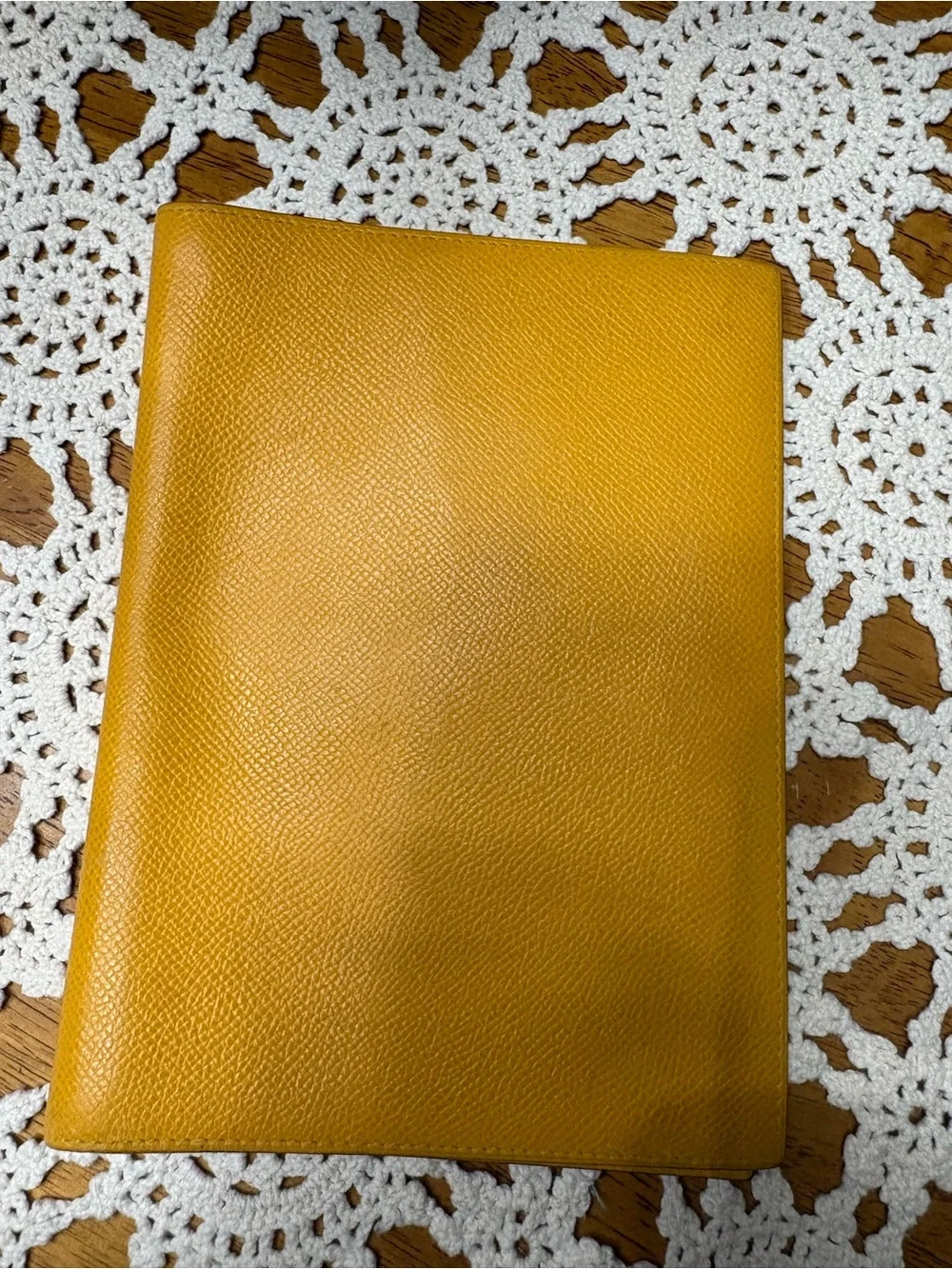 Authentic Hermès Globe-Trotter MM Agenda Cover Yellow Leather Made in France